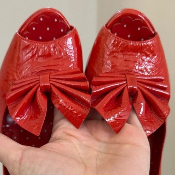 Moschino Cheap and Chic  Bow Patent Red Peep Toe Leather Heels Size 37 - Picture 2 of 4